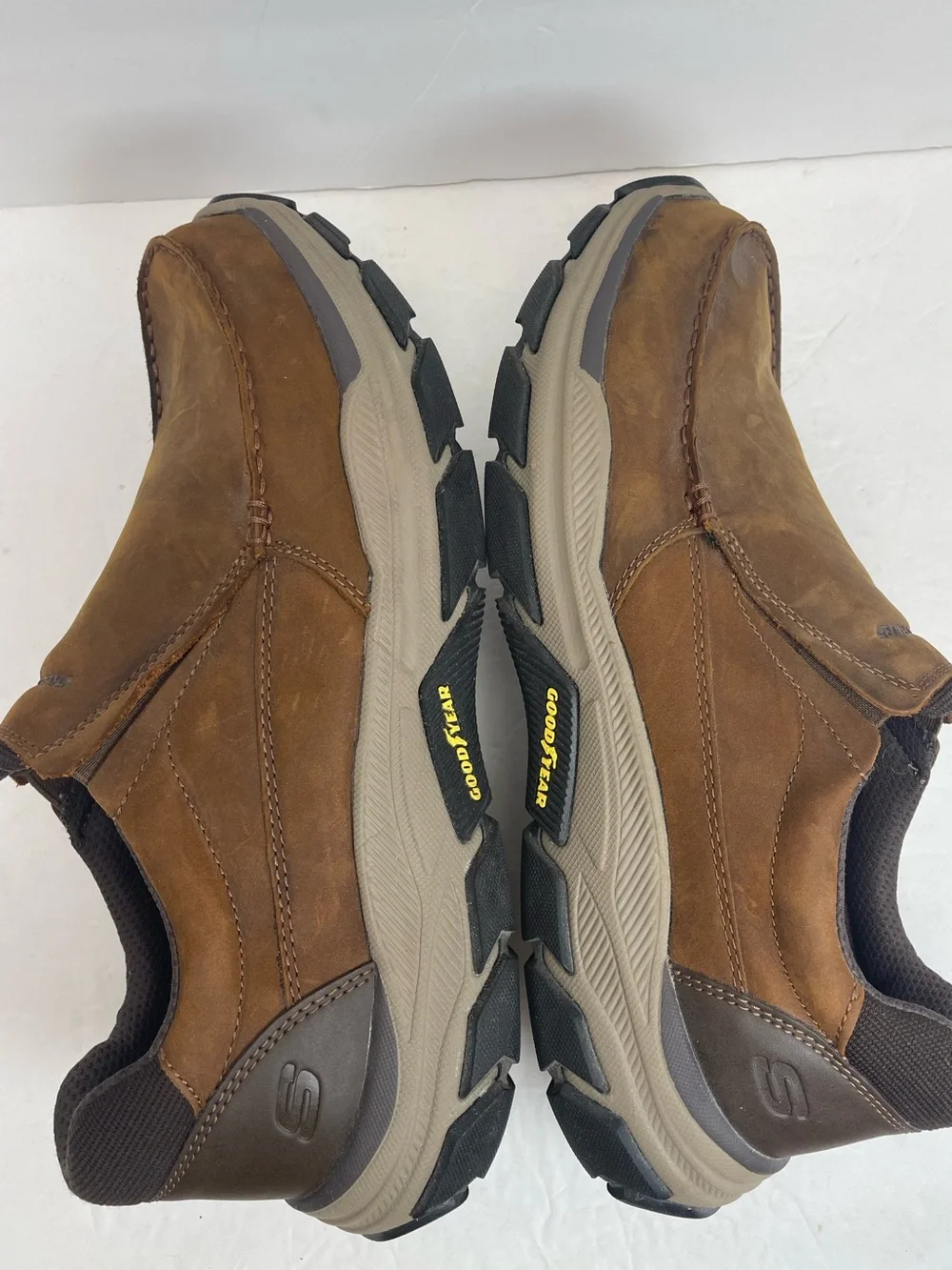 Skechers measurements see